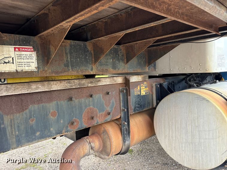 image for item FK1486 2007 Kenworth T300 dump flatbed truck