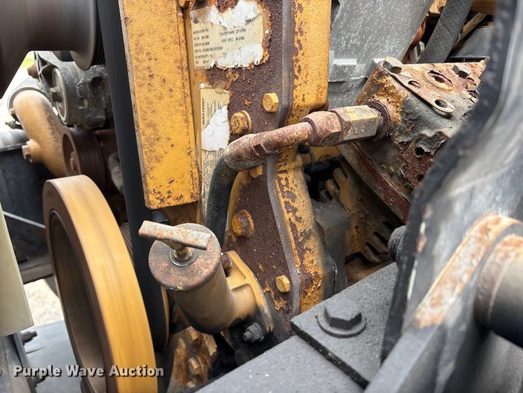 image for item FK1486 2007 Kenworth T300 dump flatbed truck