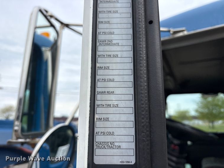image for item FK1486 2007 Kenworth T300 dump flatbed truck