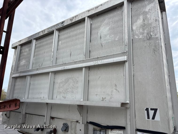 image for item FK1487 1990 Ravens flatbed trailer