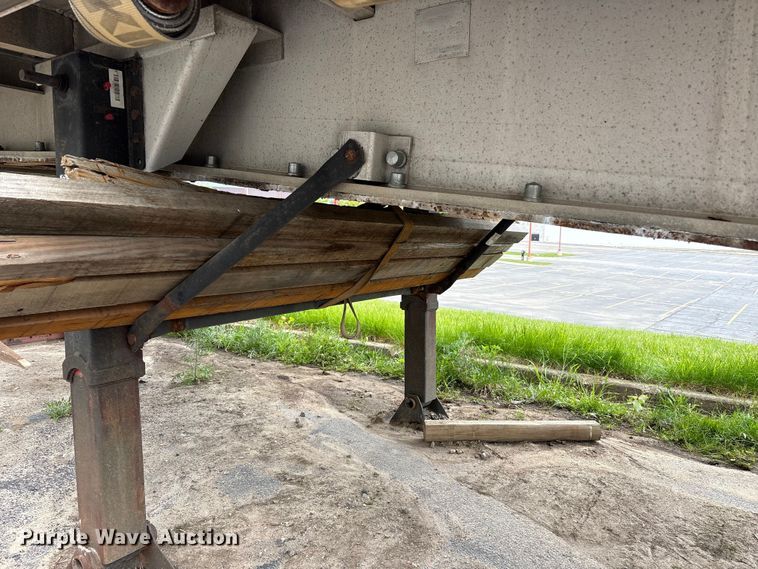 image for item FK1487 1990 Ravens flatbed trailer