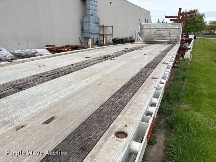 image for item FK1487 1990 Ravens flatbed trailer