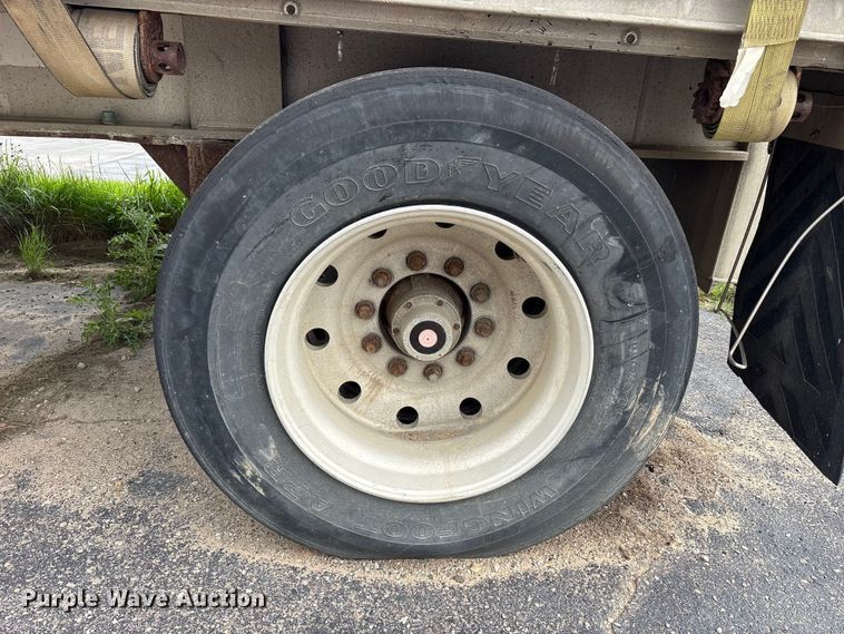image for item FK1487 1990 Ravens flatbed trailer