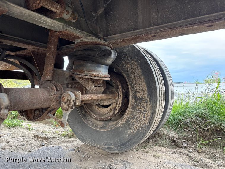 image for item FK1487 1990 Ravens flatbed trailer