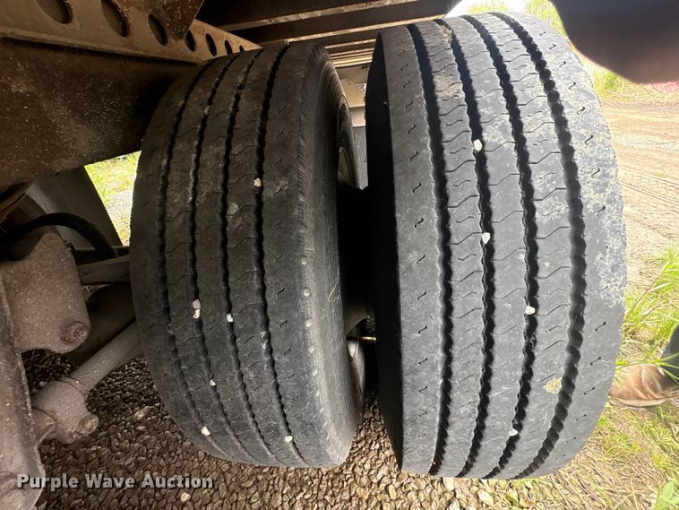 image for item FK1490 2021 Vanguard National Trailer Corporation (vntc) dry van trailer