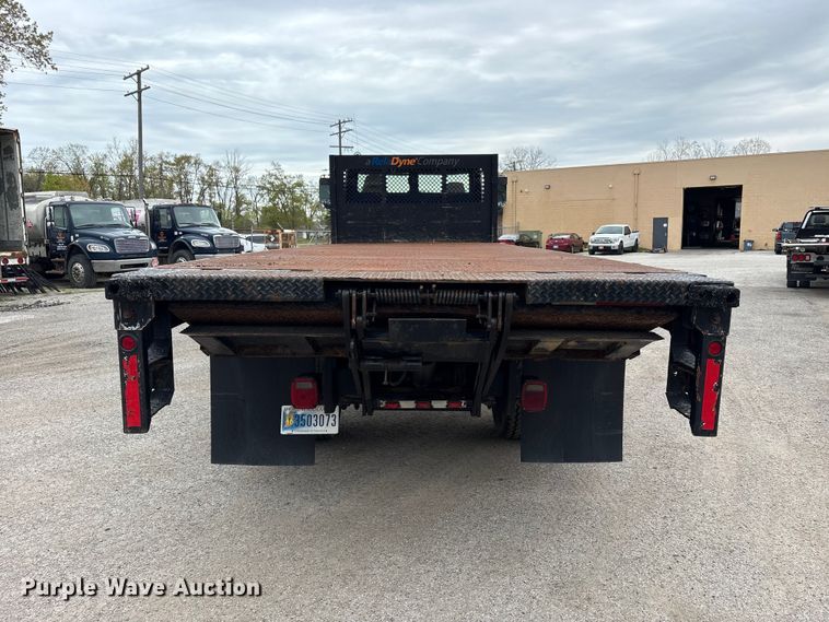 image for item FK1495 2001 Freightliner FL70 flatbed truck
