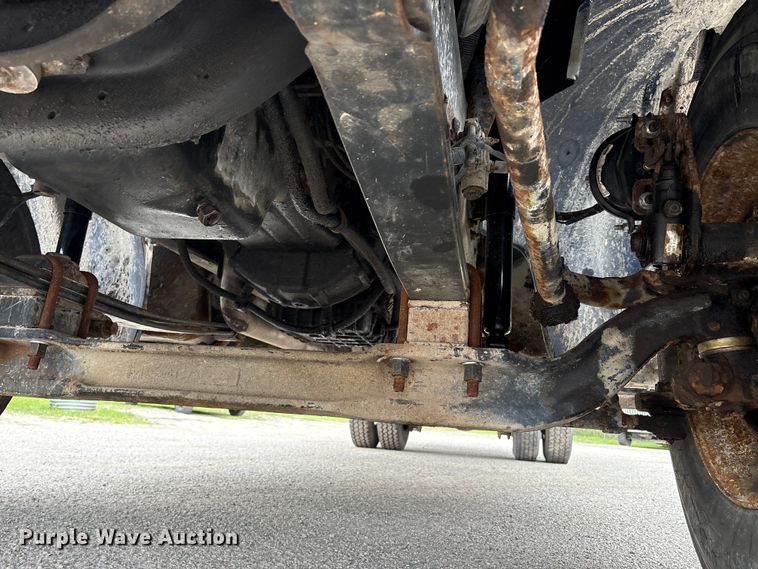 image for item FK1495 2001 Freightliner FL70 flatbed truck