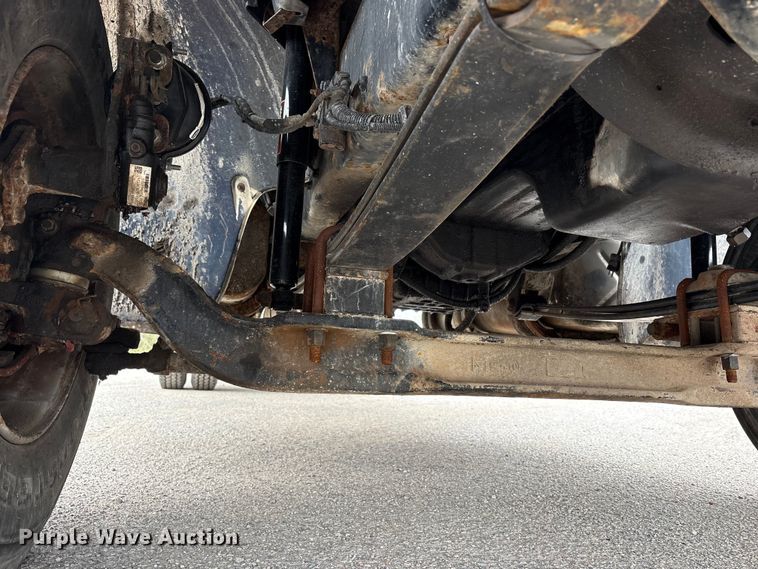 image for item FK1495 2001 Freightliner FL70 flatbed truck