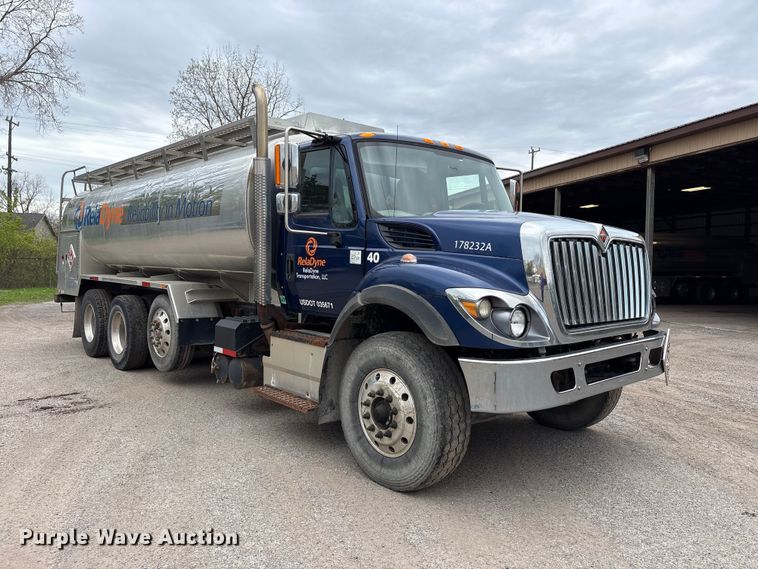 image for item FK1496 2017 International 7500 fuel truck