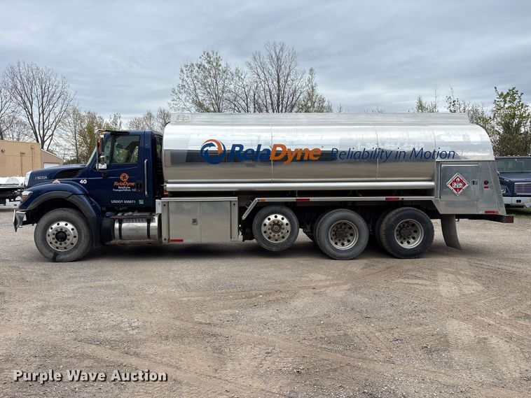image for item FK1496 2017 International 7500 fuel truck