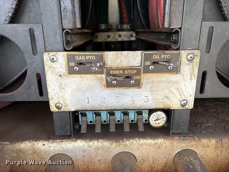 image for item FK1496 2017 International 7500 fuel truck