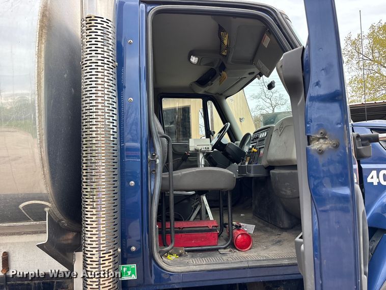 image for item FK1496 2017 International 7500 fuel truck