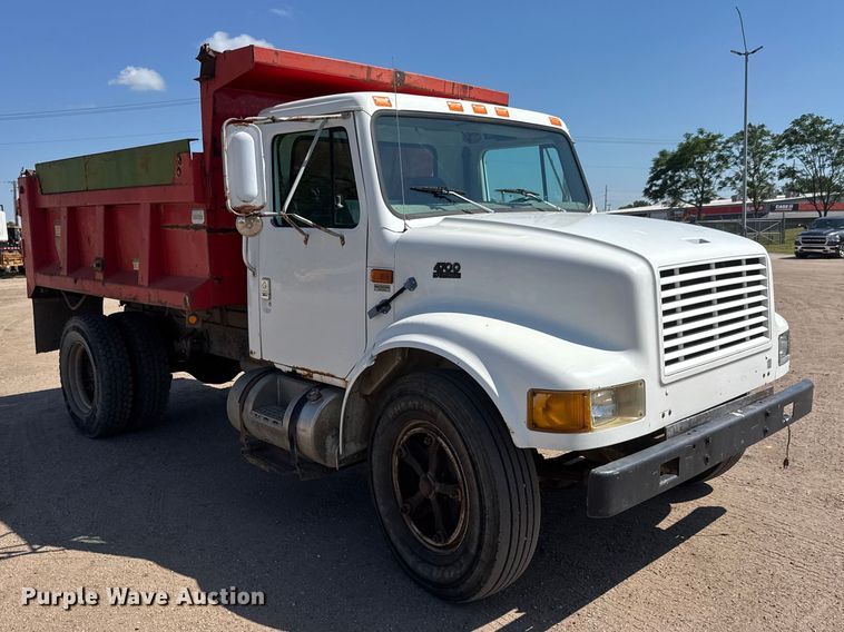 image for item NA9365 1997 International 4700 dump truck