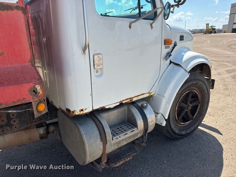 image for item NA9365 1997 International 4700 dump truck