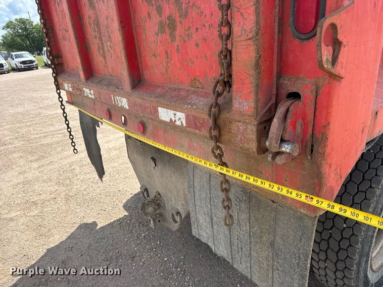 image for item NA9365 1997 International 4700 dump truck