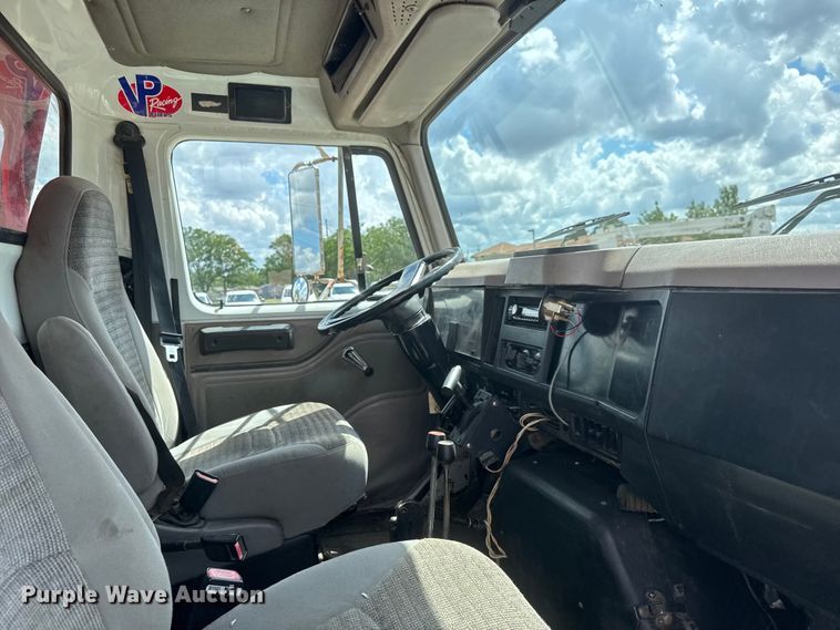 image for item NA9365 1997 International 4700 dump truck
