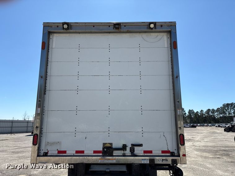 image for item YA1868 2019 Hino box truck