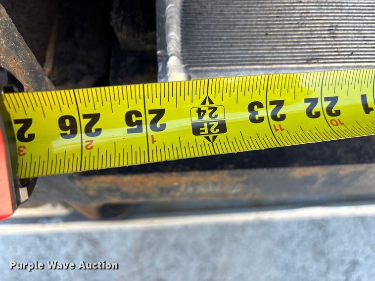 image for item YA1868 2019 Hino box truck