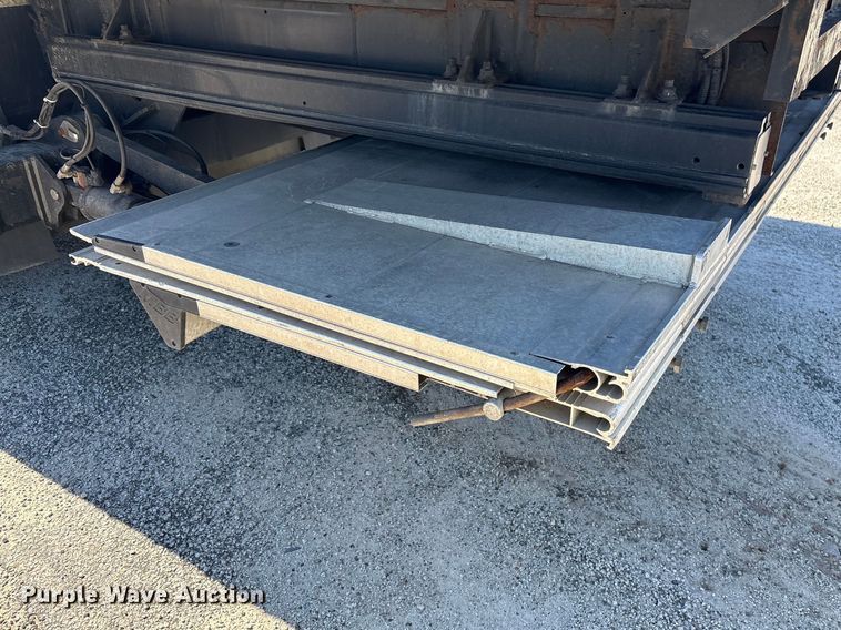 image for item YA1868 2019 Hino box truck
