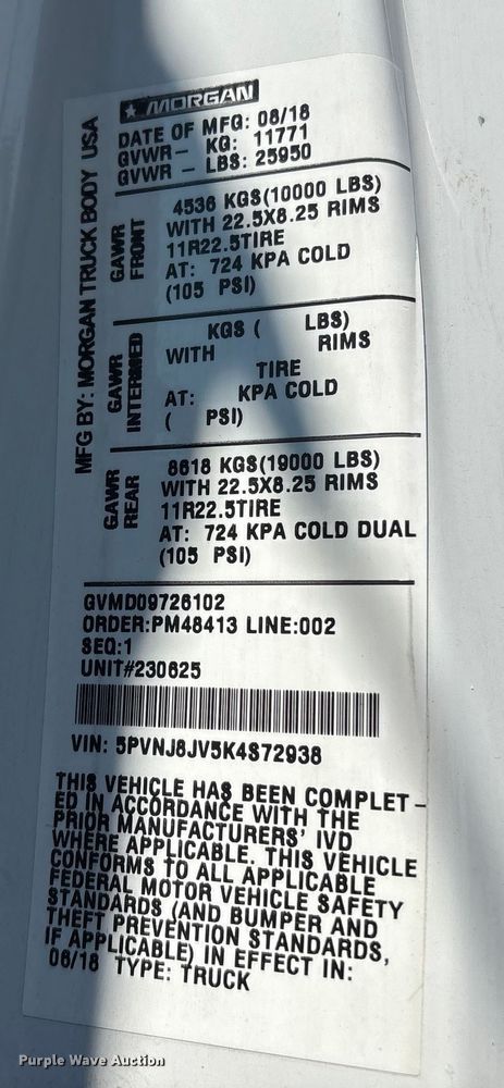 image for item YA1868 2019 Hino box truck