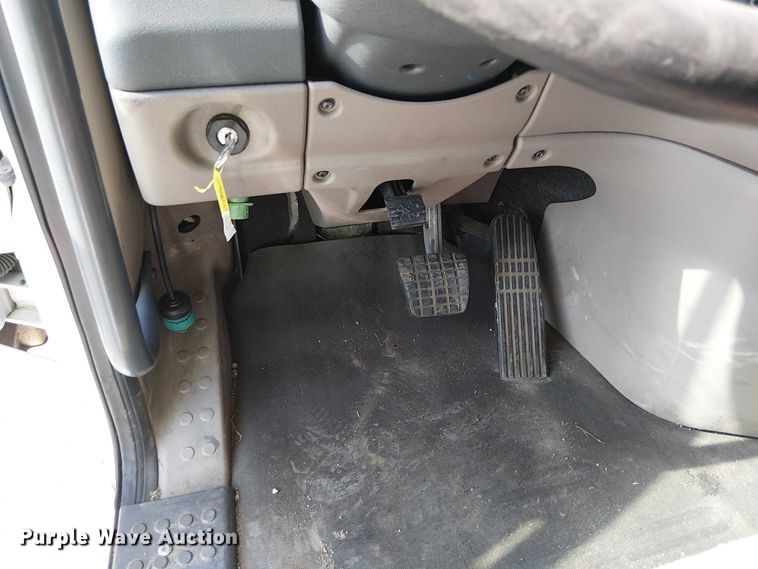 image for item YA2233 2019 Freightliner Cascadia semi truck