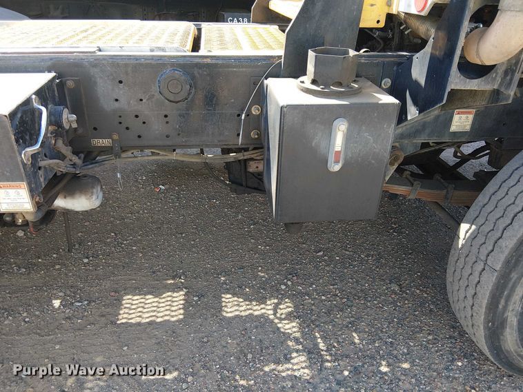 image for item YA2531 2015 Capacity TJ5000 yard truck