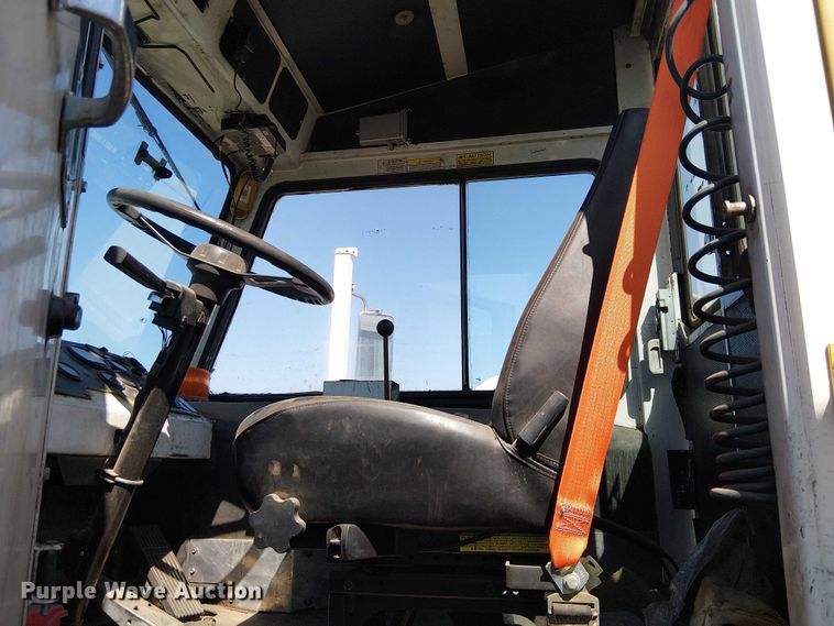 image for item YA2531 2015 Capacity TJ5000 yard truck