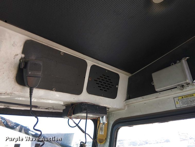 image for item YA2531 2015 Capacity TJ5000 yard truck