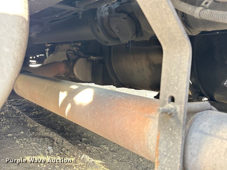 image for item YA2578 2018 Freightliner Cascadia semi truck