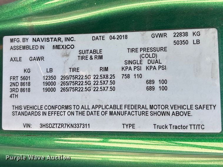 image for item YA2580 2019 International LT625 semi truck