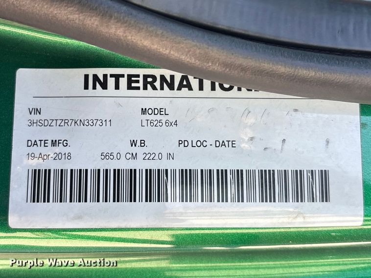 image for item YA2580 2019 International LT625 semi truck