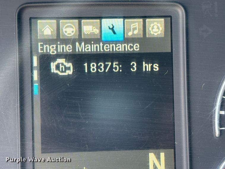 image for item YA2621 2019 Freightliner Cascadia semi truck