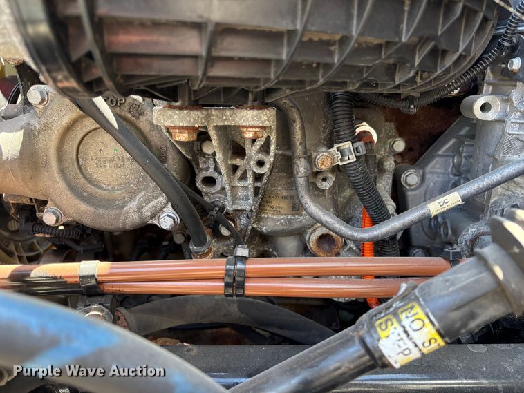 image for item YA2621 2019 Freightliner Cascadia semi truck