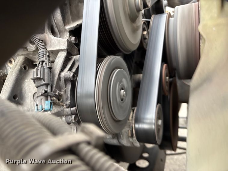 image for item YA2663 2019 International LT625 semi truck