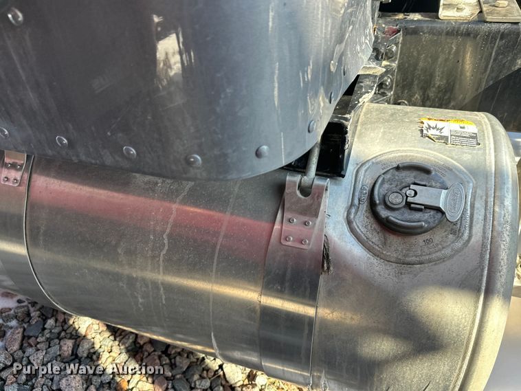 image for item YA2803 2026 Peterbilt 567 truck cab and chassis