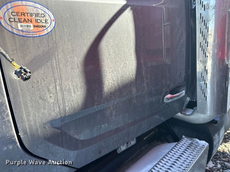 image for item YA2803 2026 Peterbilt 567 truck cab and chassis