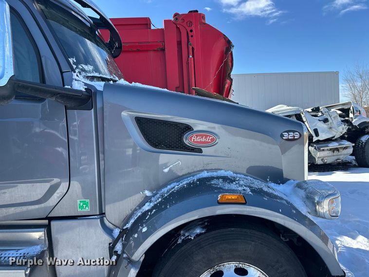 image for item YA2803 2026 Peterbilt 567 truck cab and chassis