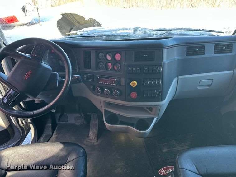 image for item YA2803 2026 Peterbilt 567 truck cab and chassis