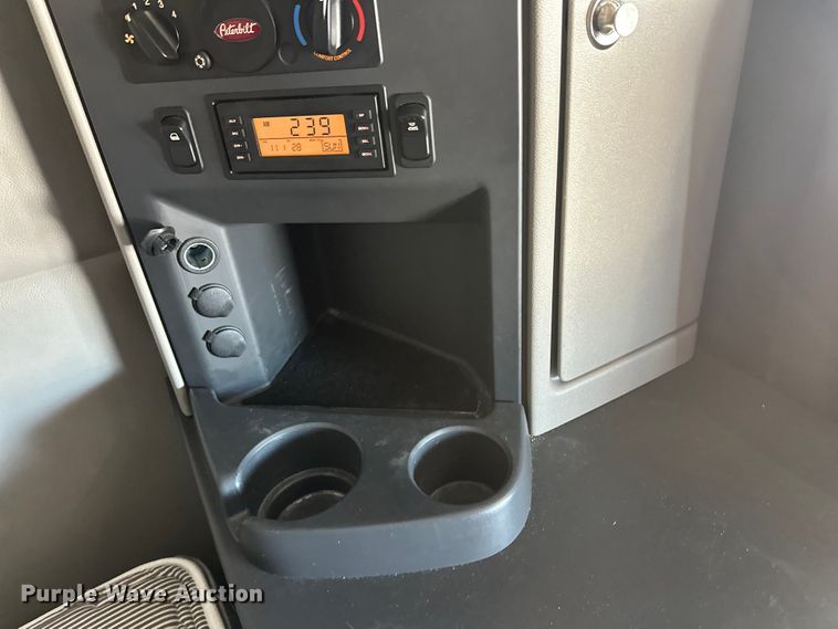 image for item YA2803 2026 Peterbilt 567 truck cab and chassis