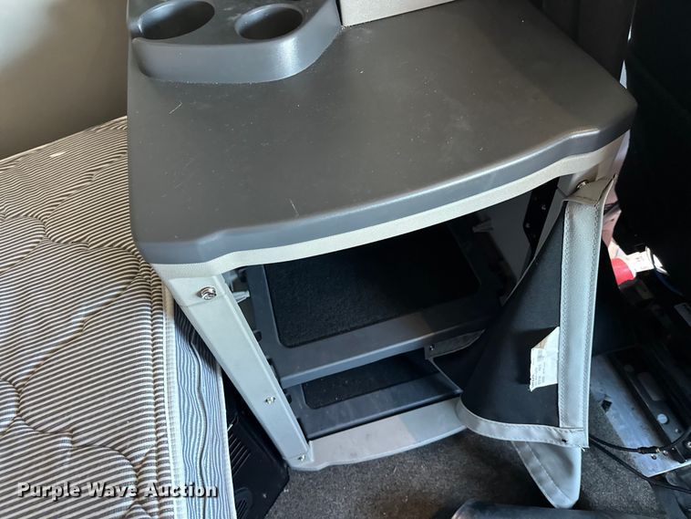 image for item YA2803 2026 Peterbilt 567 truck cab and chassis