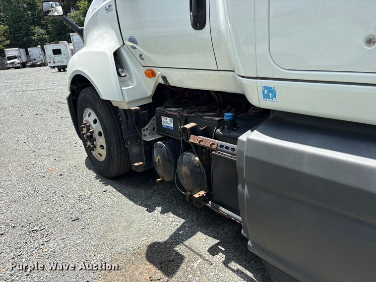 image for item YA2936 2020 International LT625 semi truck