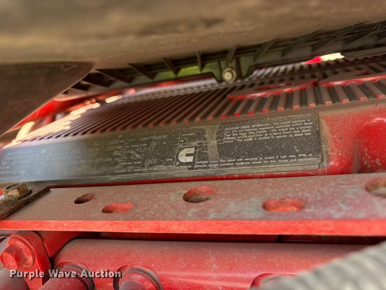 image for item YA2936 2020 International LT625 semi truck