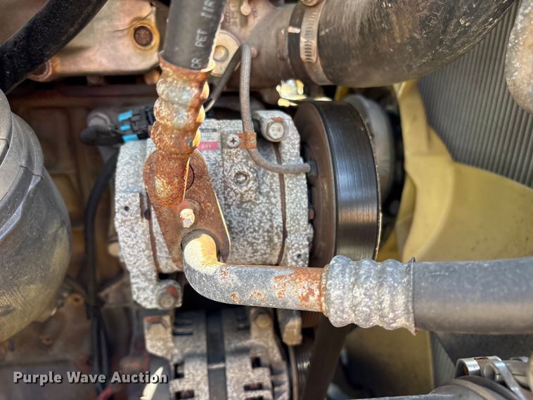 image for item YA2948 2018 Freightliner Cascadia semi truck