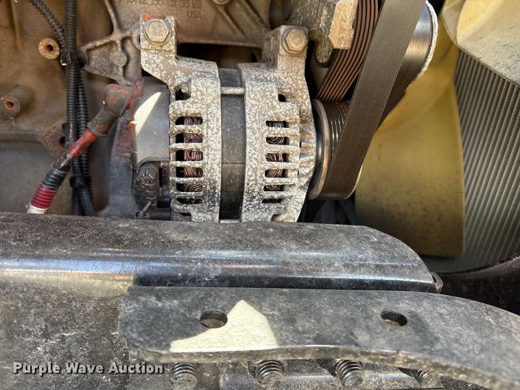 image for item YA2948 2018 Freightliner Cascadia semi truck