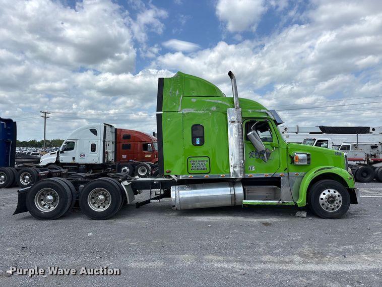 image for item YA3138 2020 Freightliner Coronado glider kit semi truck
