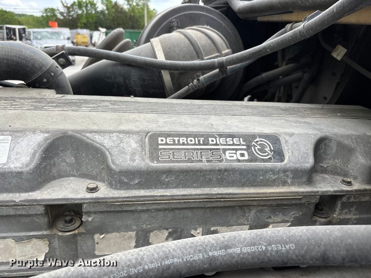 image for item YA3138 2020 Freightliner Coronado glider kit semi truck