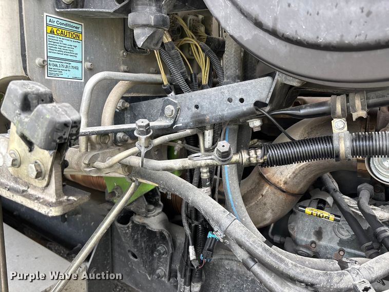image for item YA3138 2020 Freightliner Coronado glider kit semi truck