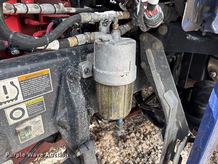 image for item YA3157 2020 Peterbilt 389 semi truck
