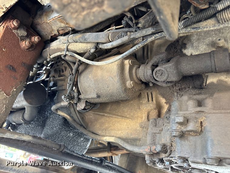 image for item YA3165 2005 Mack CV713 fuel / lube truck