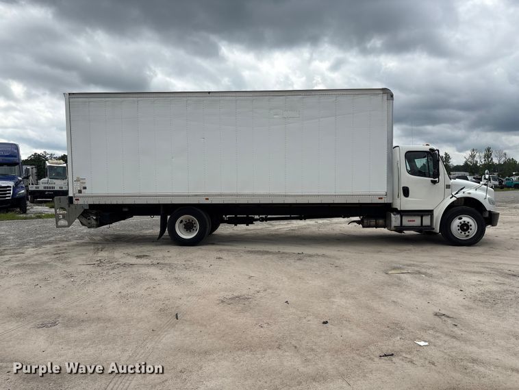 image for item YA3213 2018 Freightliner Business Class M2 box truck